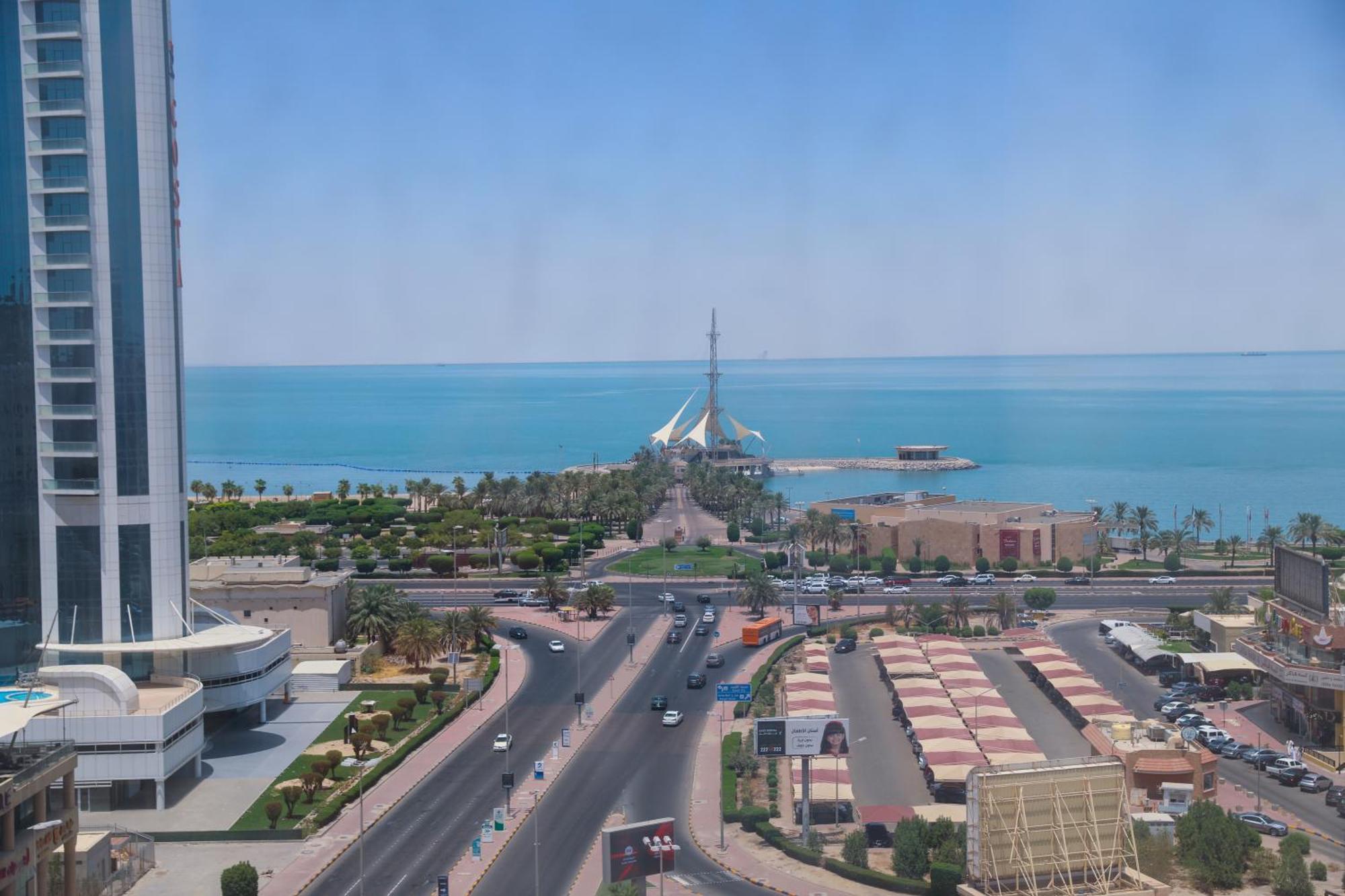 Laguna Hotel Suites Kuwait City Exteriér fotografie
